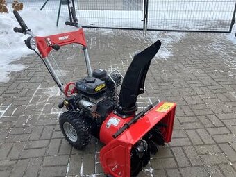 Sněhová fréza benzínová