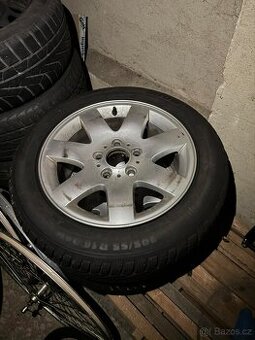 R16 5X120 Bmw E46 205/55/16 zimní pneu