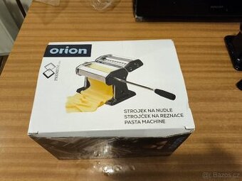 Prodám strojek na těstoviny Orion - 1