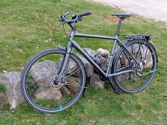 Cestovní kolo Cube Touring