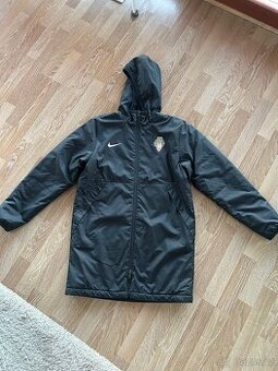 Kabát Nike na fotbal