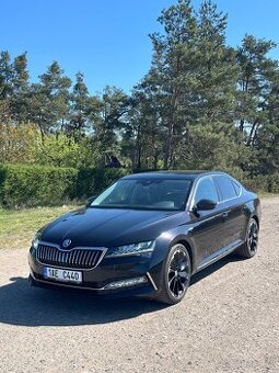 Škoda Superb 3