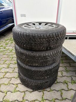 Sada plech. disků 5x112 z Fabie s pneu 185/60/15