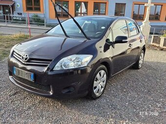 Toyota Auris  DPH