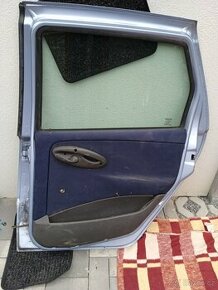 pravé zadní dveře Fiat Punto II