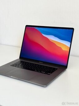 Apple MacBook Pro 16" (2019) - i7, 16GB, 1TB + Obal