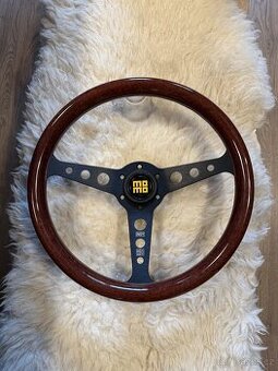 Volant Momo style Indy