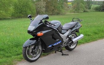 Kawasaki ZZR 1100 pěkný stav a po kompletním servisu