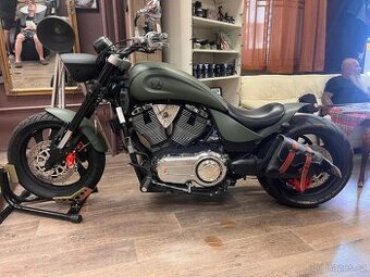 Victory Hammer S