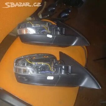 Pravé zrcátka Škoda Rapid 0