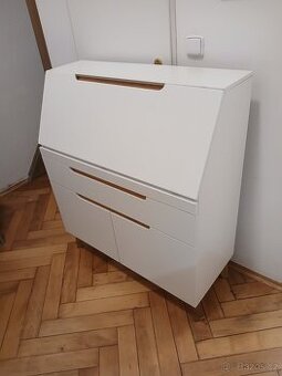 Multifunkční komoda