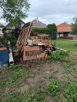 Prodám hurdisky cca 60-100 ks