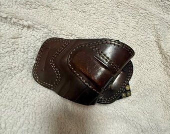 Kožené pouzdro z dílny K.M.Saddlery Walther PPQ