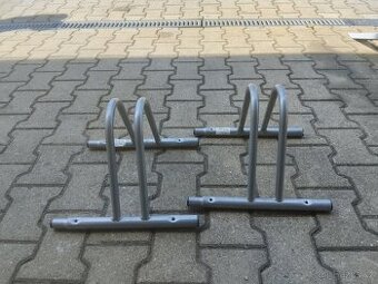 Prodám 2xstojan na jízdní kolo