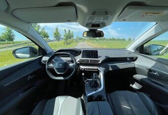 Peugeot 5008 - 1