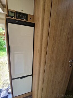 Lednice Thetford N4141E+