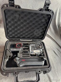 Insta360 Ace Pro (kompletní set, top stav)