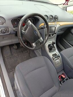 Ford Galaxy 2.0 TDCi.103kw 7mist