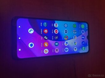 Motorola e20