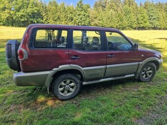 Nissan terrano 2