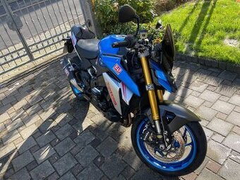 Suzuki GSXS 1000 Yoshimura