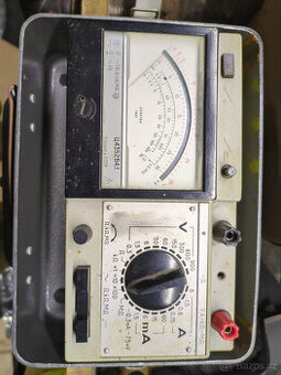 Krabička pro multimetry Ц-4317, kovová