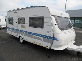 Prpdám karavan Hobby 495 UF,r.v.2002 + předstan + nosič kol. - 1