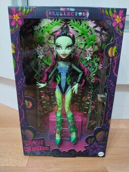 Monster High Venus McFlytrap fang club