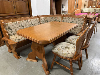 Dvakrát dubová jídelní lavice + stůl a židle