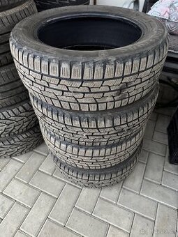 Zimní pneu 185/55 r15