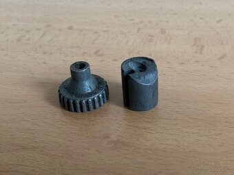 Jawa 555 Šoupátko a víčko karburátoru