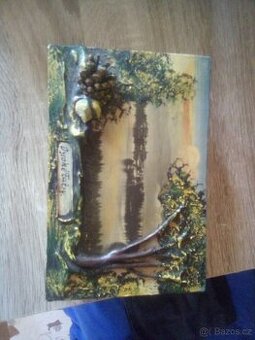 Prodám ručně vyrobenou krásnou krabičku