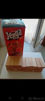Hasbro  Jenga