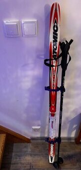 Dětský běžkařský set: Běžky Atomic 130 cm + hole 110 cm