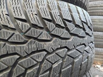 Zimní pneu 215/55/17 , 225/55/17 , 2-4 ks. R17