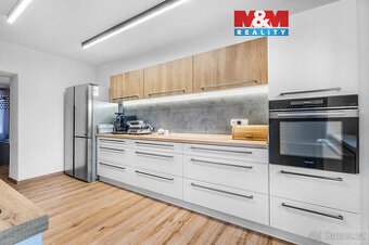 Prodej bytu 4+1, 94 m², Děčín, ul. Nerudova - 1