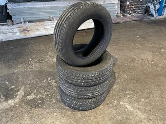 Prodám letní pneu 195/65 15” - 1