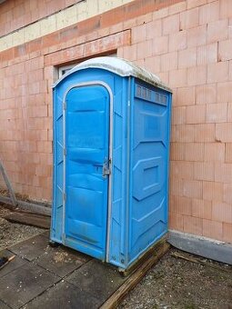 Mobilní WC na stavbu