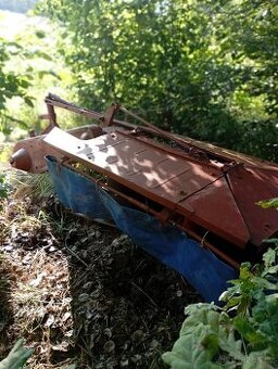 Rotační sekačka za traktor