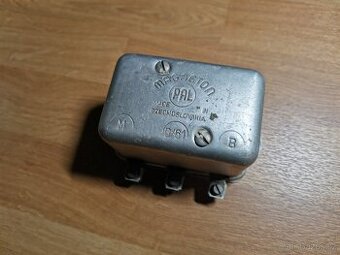 1512 Rele Magneton PAL 300W 12V 26A Škoda 1000 MB