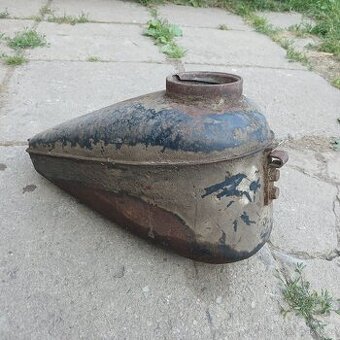 Nádrž ČZ 175-250 Special, Standart, předválečná