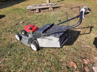 Sekačka Honda HRX 537