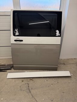 Levé posuvné dveře VW T5 T5.1