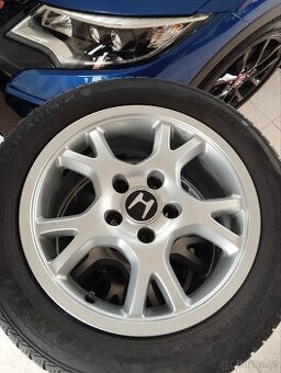 ALU 5x114,3 r16x6,5j ET 45, 205/55/16 Barum