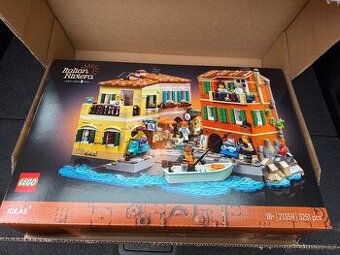 Lego set Ideas 21359 Italská riviéra