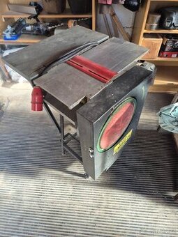 UMDS 2A - kombinovaný dřevoobráběcí stroj