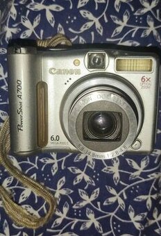 Canon PowerShot A700 Osobně Děčín