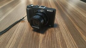 Fotoaparát Sony HX60 - 30x optický zoom
