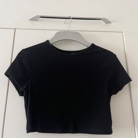 Croptop tričko krátký rukáv vel. XS/S černé