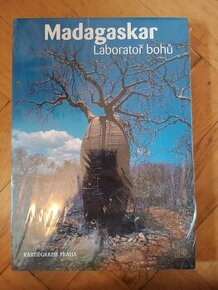 Madagaskar - Laboratoř Bohů